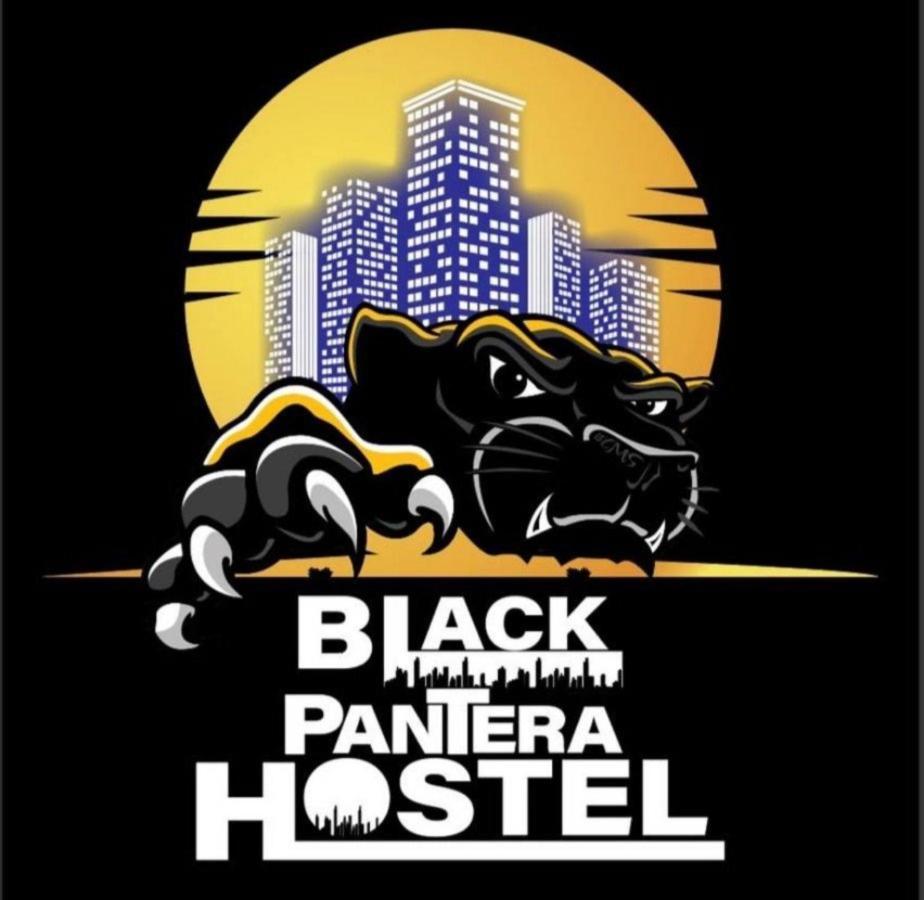 Black Pantera Hostel Patong Exteriör bild